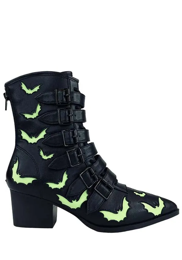 Coven Bat Glow In The Dark | BOOTS*