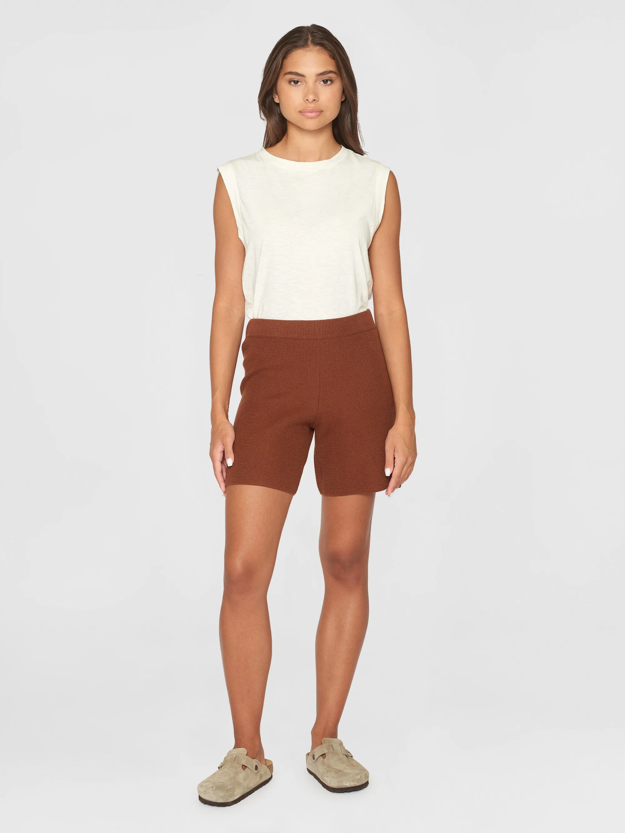 GALE mid-rise cotton racking stitch shorts - GOTS/Vegan - Tiramisu