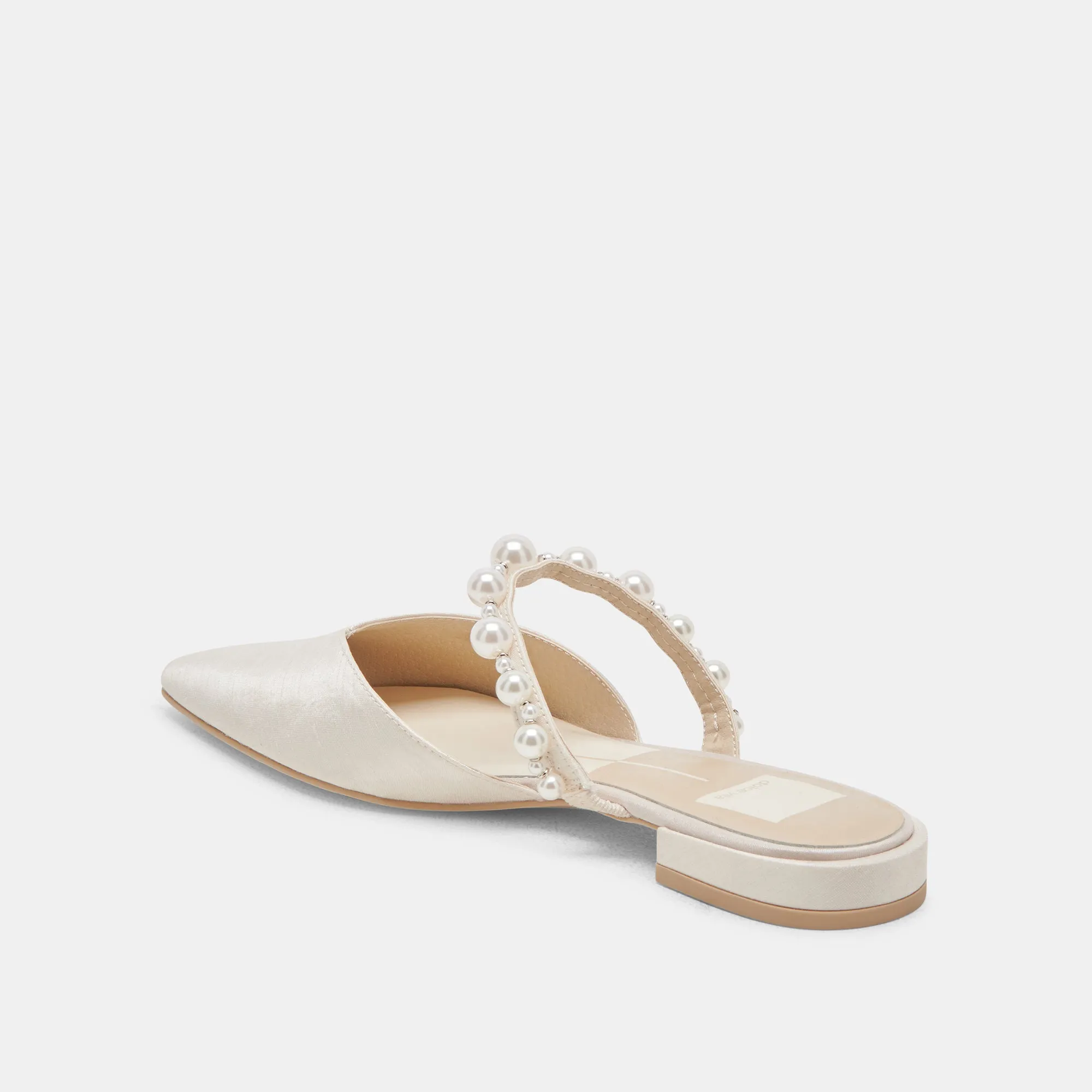 KANIKA PEARL WIDE FLATS VANILLA PEARLS