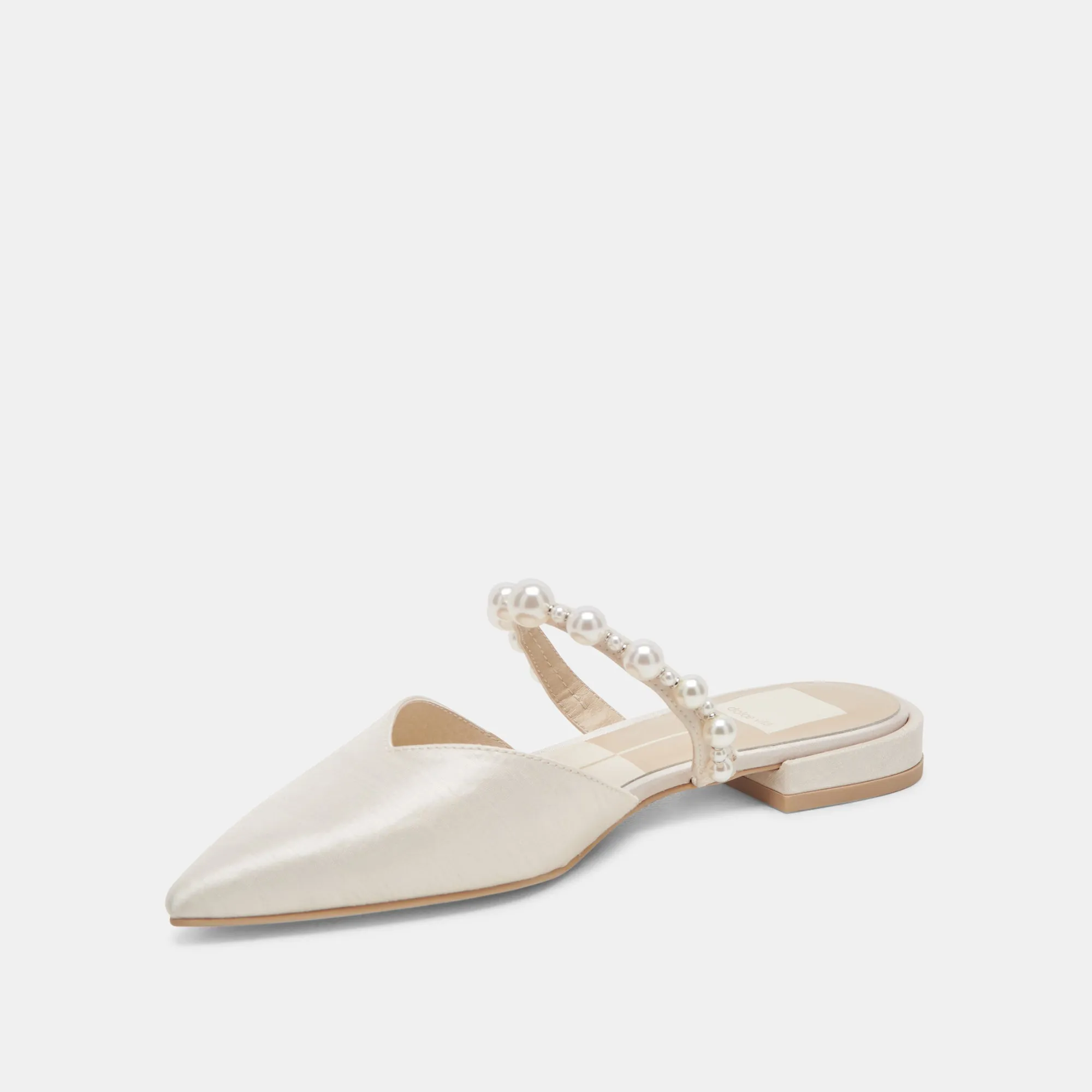 KANIKA PEARL WIDE FLATS VANILLA PEARLS