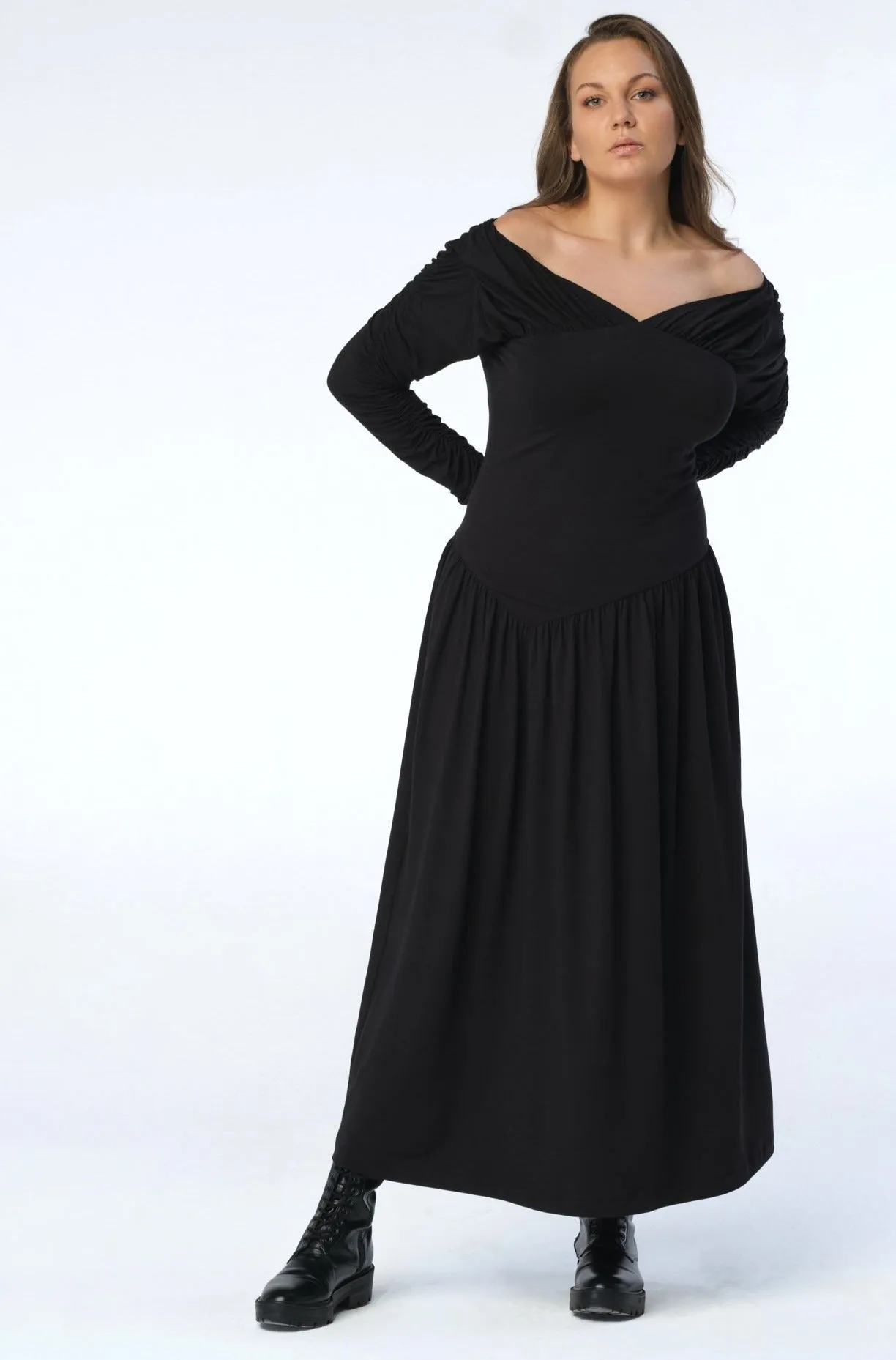 Tania Jersey Long Dress  // Black