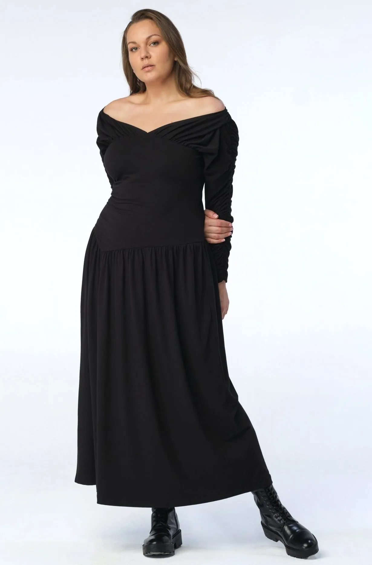 Tania Jersey Long Dress  // Black