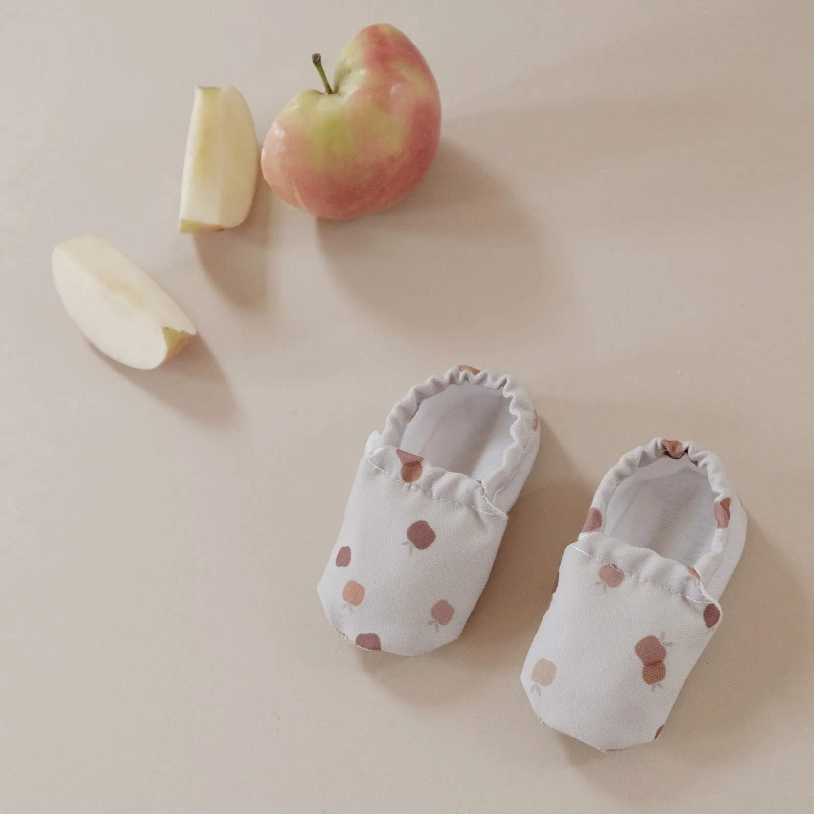 Vegan Shoes - Pure Apple