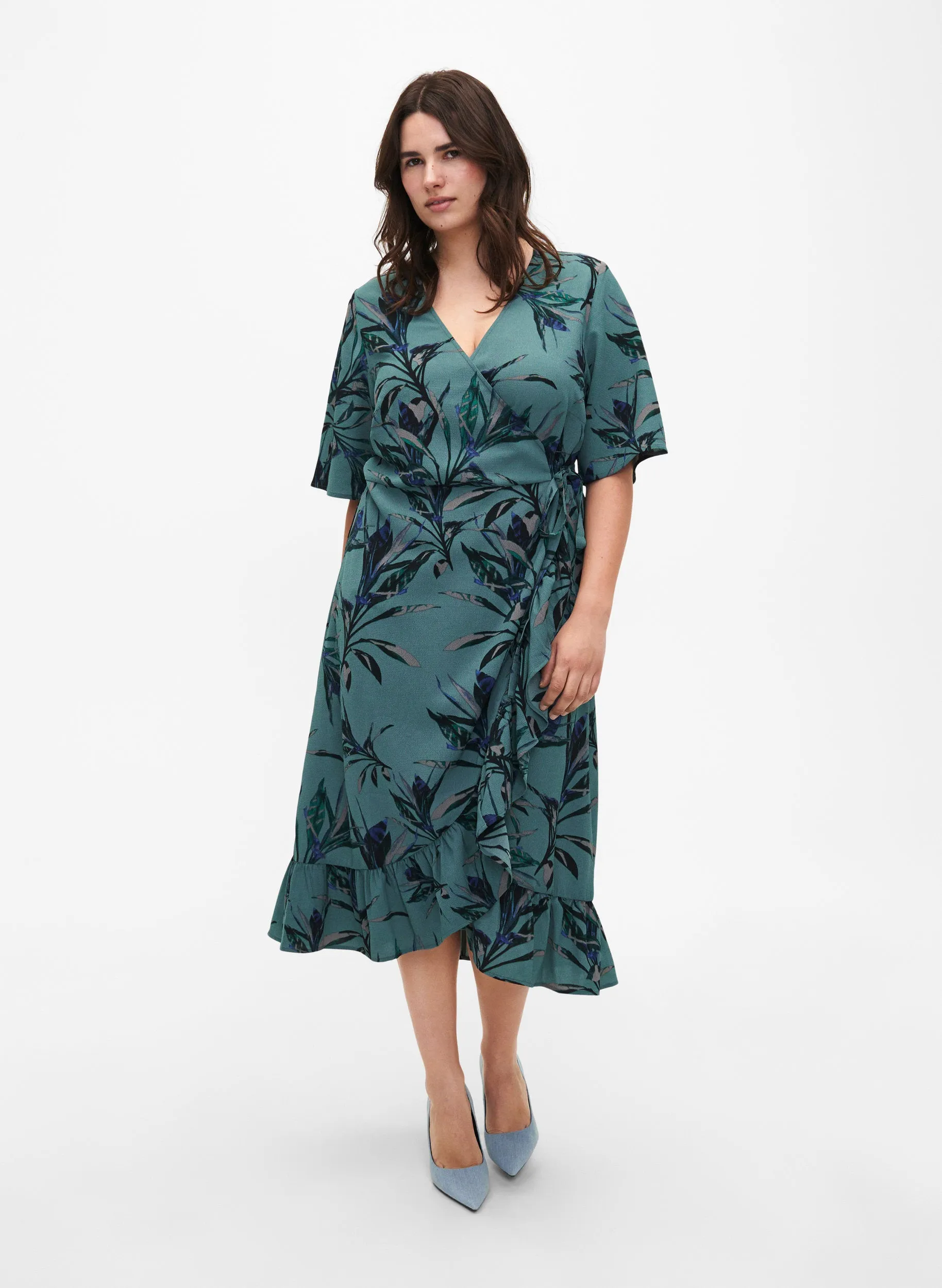 Zizzi Wrap Dress in Sea Pine Leaf